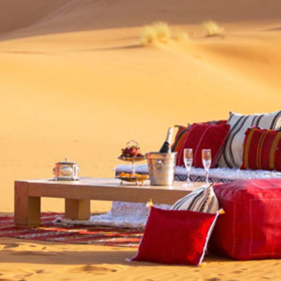 Royal Luxury Cafe Du Sud Hotel Merzouga Bagian luar foto