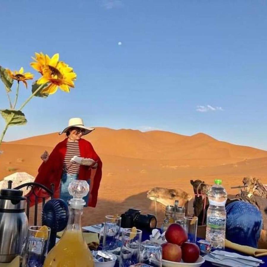 Royal Luxury Cafe Du Sud Hotel Merzouga Bagian luar foto